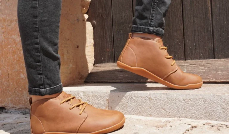 Barefoot shoes for men: natural performance and male foot health