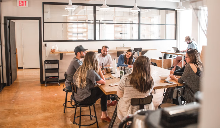 How Agencies and In-House Teams Can Actually Collaborate Without Friction