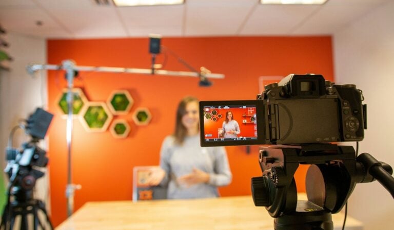 Automated Video Strategy: How Continuous Cloud Streaming Scales YouTube Channels